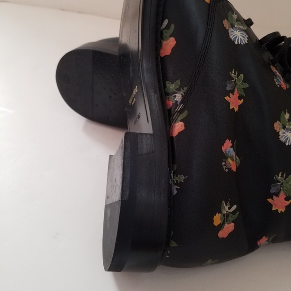 SAINT LAURENT Lolita Floral Ankle Boot Shoes - Picture 6 of 8